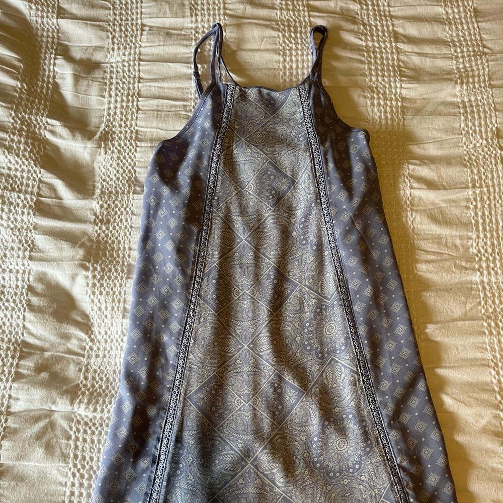 Size small blue floral dress